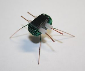 Иллюстрация к материалу «Антенно согласующее устройство ATU-100 mini от N7DDC.»